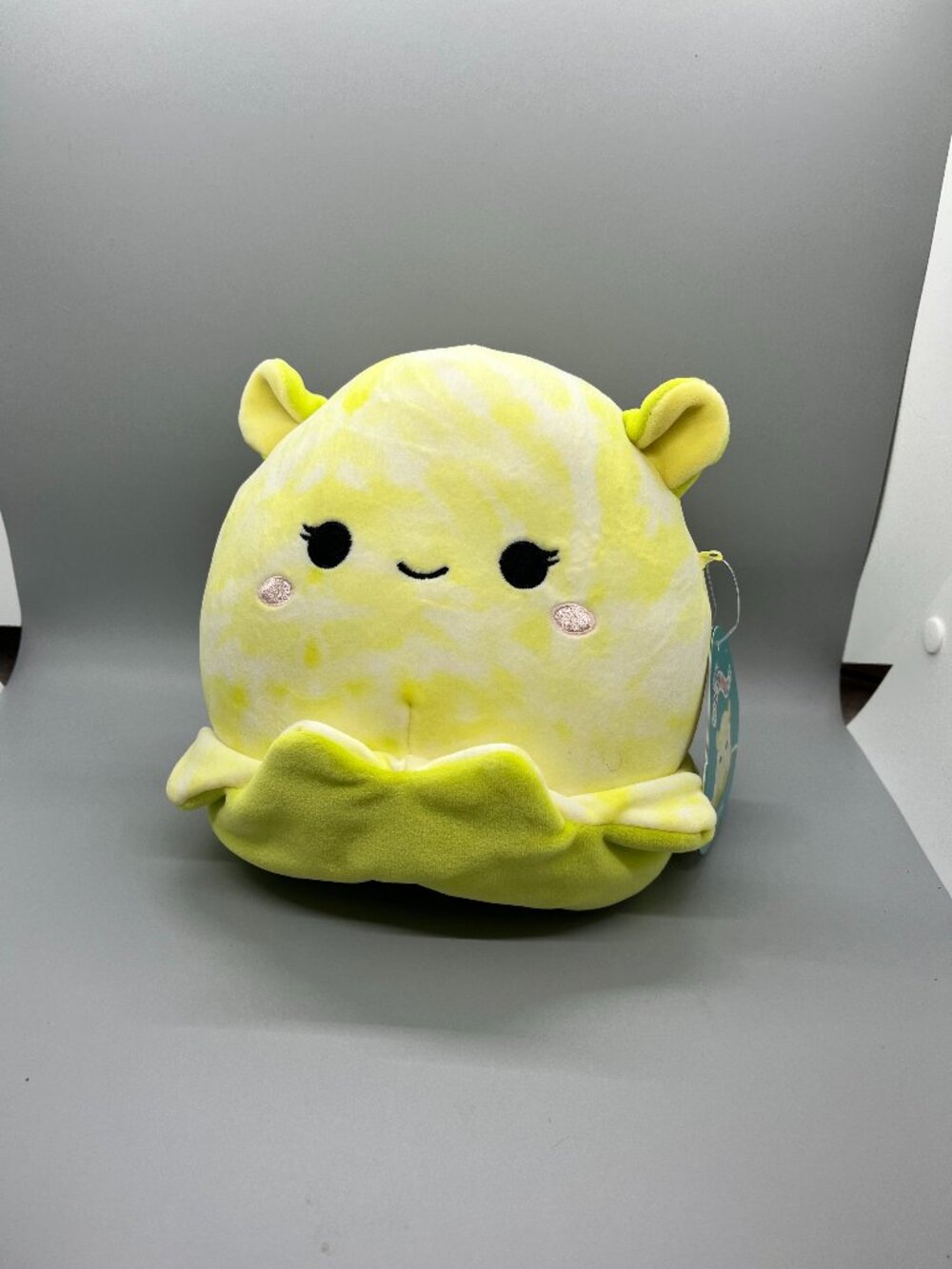 NWT Squishmallow 7-inch Duna Banana Slug